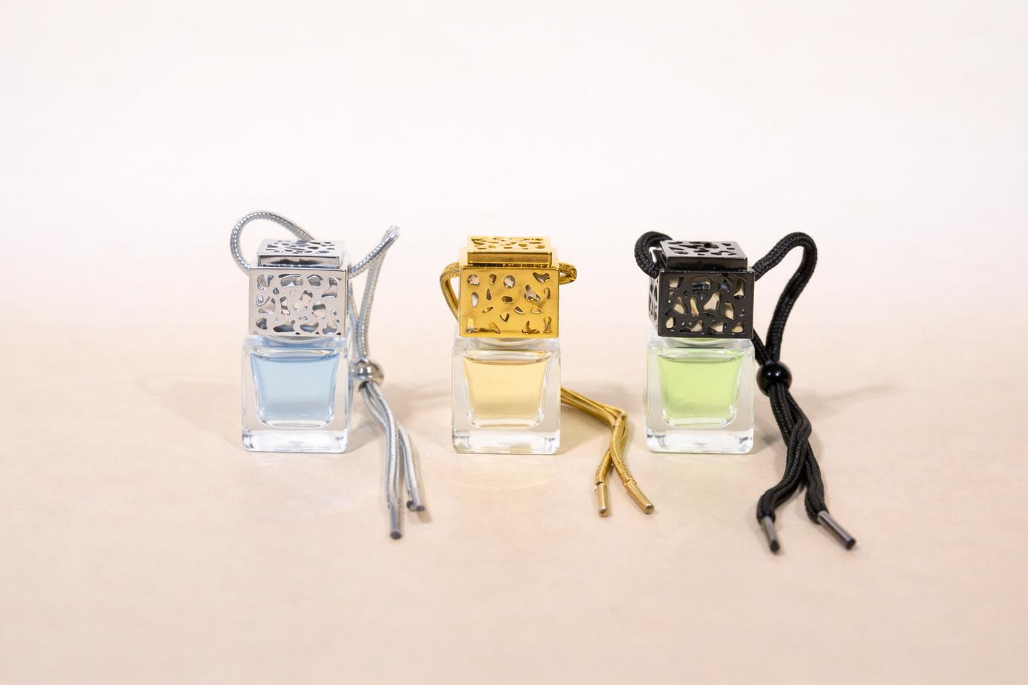 Diffuseur de parfum à suspendre pour voiture