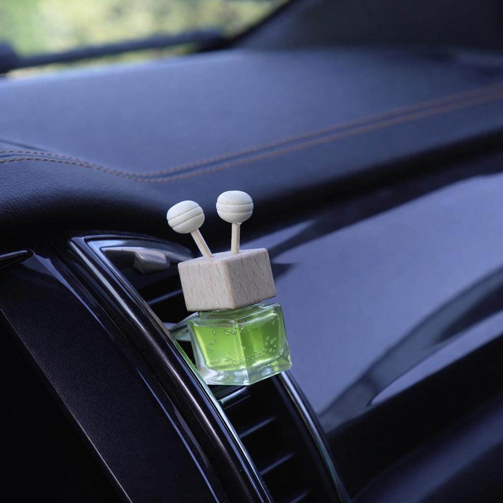 Diffuseur de parfum voiture à clip